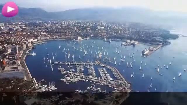 Split Wikipedia Travel Guide Video. Created By Http://stupeflix.com