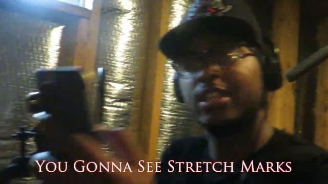 Basement Bars Episode 2 : Dwayne Raps Over "Coco" Beat смотреть онлайн