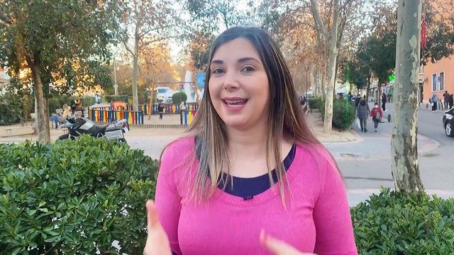 ¿Qué hacer al llegar a España? Primeros pasos en Madrid (tips de viaje) смотреть онлайн