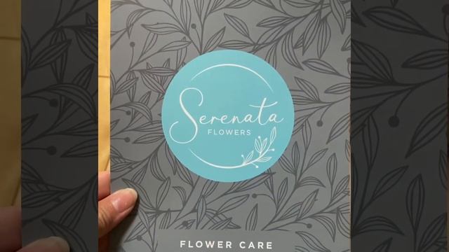 Serenata Flowers Product Unboxing - ‘Freya’ смотреть онлайн