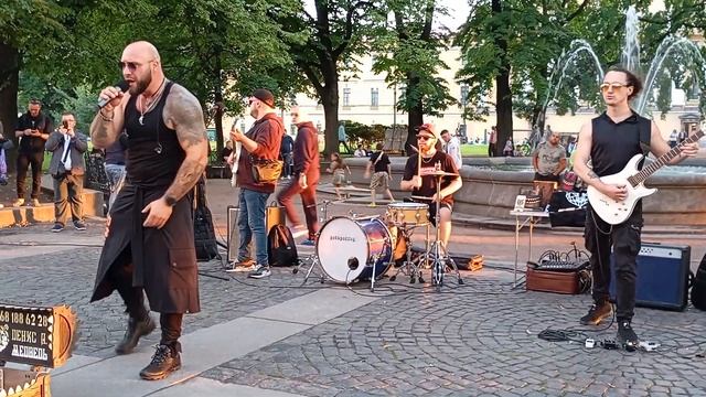 УЛИЧНЫЕ МУЗЫКАНТЫ ПИТЕРА, гр.МЕДВЕДЬ (4) 07.08.24. смотреть онлайн