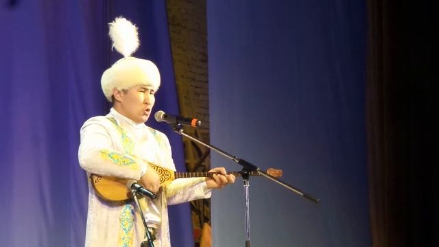 Біржан Есжанов - Қалдырған(Үкілі Ыбырай) смотреть онлайн