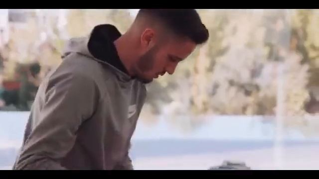 Amazon Prime unveils six part La Liga documentary. смотреть онлайн