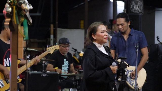 Laksamana Raja Di Laut cover by Linda Eva Featuring Archid...Lan Taro... смотреть онлайн