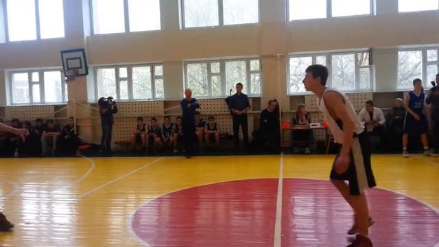 Финал ЮБЛ: школа № 82 Vs гимназия № 9, 4-я четверть