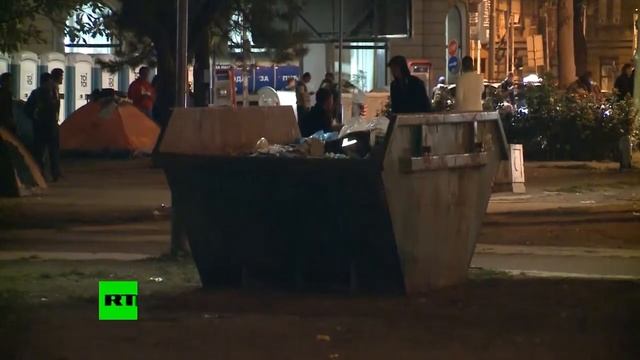 Европпа  Палатки, крысы и тараканы  приезжающие в Европу мигранты оставляют после себя горы мусора