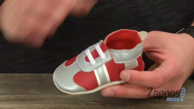 Bobux Kids Soft Sole Sports (Infant) SKU: 9077558 смотреть онлайн