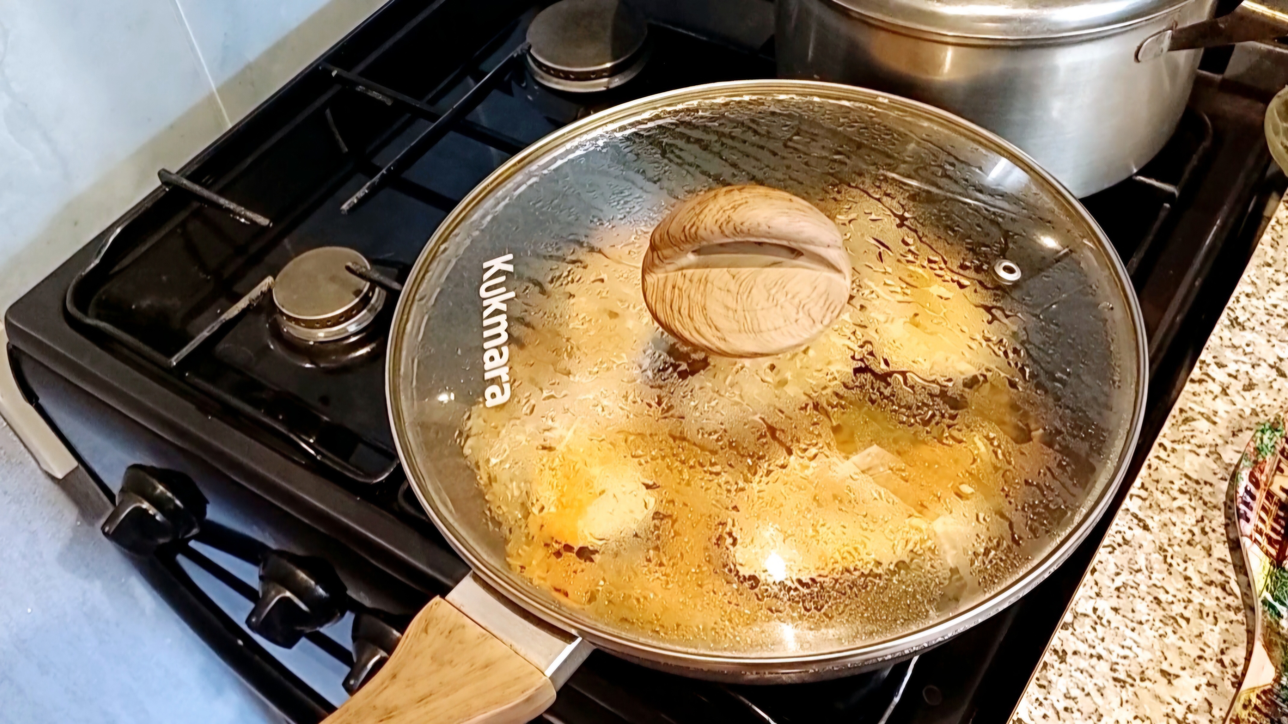 Диетический салат "Апрель"/Уже во всю продают/Двойные покупки/Вкусный обед смотреть онлайн