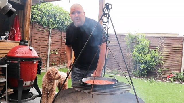 Seafood Paella Cooked On The Kadai Fire Bowl смотреть онлайн