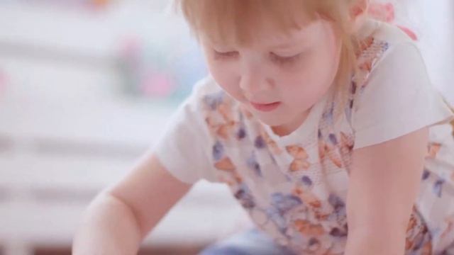 3 in 1 Large Coloring Tablecloth for Kids «Happy Dino» (15 sek) смотреть онлайн