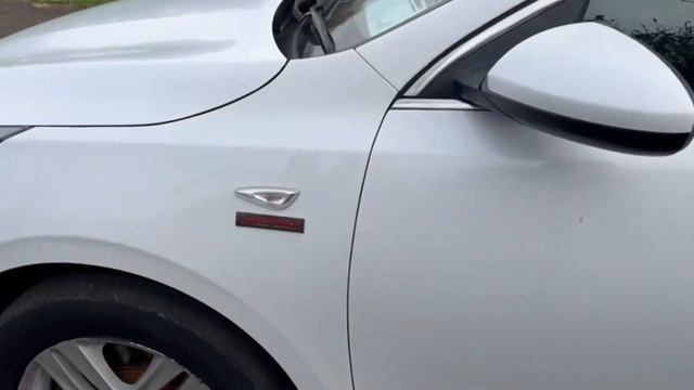 2021 Kia Ceed white смотреть онлайн