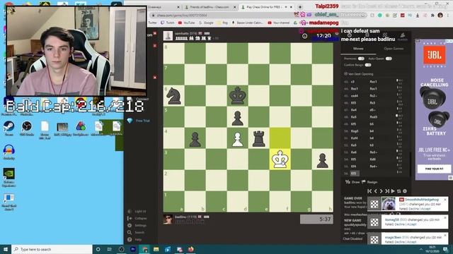Badlinu Plays A Chess Master смотреть онлайн