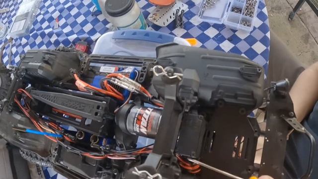 Traxxas TRX4 Servo upgrade: 25kg amazon servo смотреть онлайн