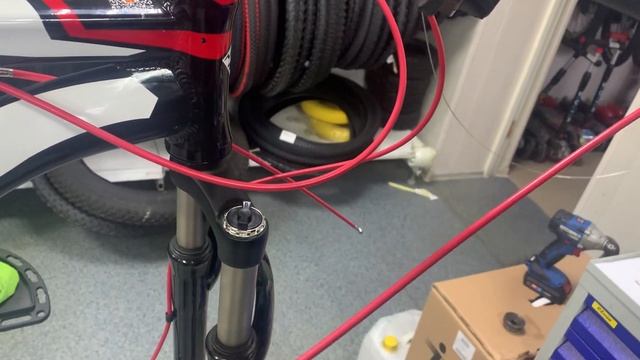 Установка шифтера на велосипеде #ремонт_велосипедов #велоремонт #велосервис #вело