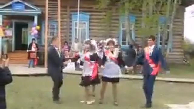 Последний звонок 2014 смотреть онлайн