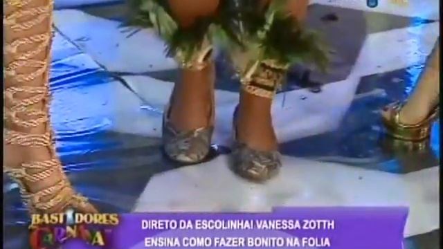 Iris Bastidores Carnaval Vanessa Zotth  140301