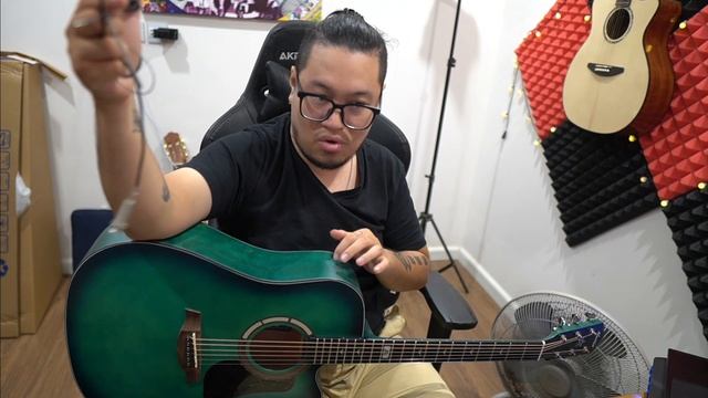 Chơi đàn thì đừng mua mấy cái thứ này! Tốn tiền! Review phụ kiện guitar. смотреть онлайн