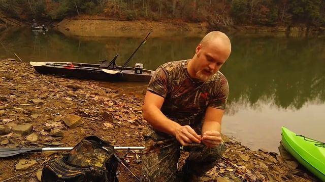 How to hook Weedless Fishing lure : Shakey Head смотреть онлайн