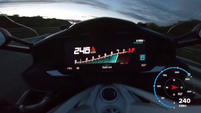 BMW K1600GT GPS Topspeed смотреть онлайн
