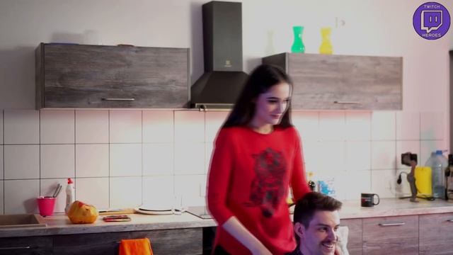 Твич Герои | Моменты с Twitch | Эйс в VALORANT | Бой с тенью смотреть онлайн