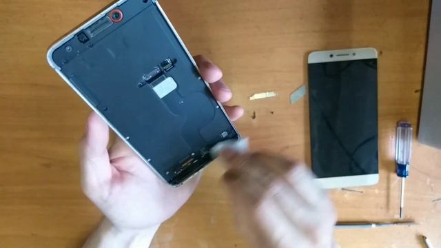 Leeco Le X527 Замена дисплея