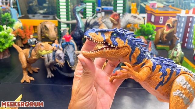 Reviewing Jurassic World Dinosaurs | Scorpius Rex, Pentaceratops, T-REX, Siamosaurus, Regaliceratop