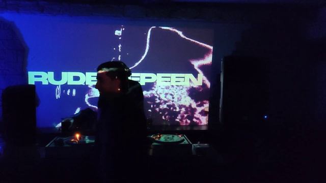 Rude Repeen @ Vinyl Only 04.01.2022 смотреть онлайн