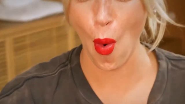 ИЗИ ПИЗИ   Feat   Настя Ивлеева  720p