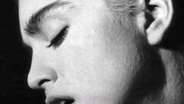 Madonna vs Olivia Newton-John - Physical смотреть онлайн