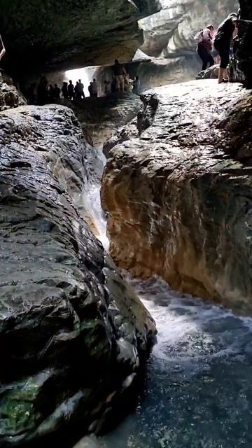 Салтинский водопад. Туры по Дагестану.  89886940582