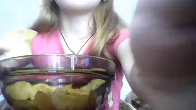 Попробуй не запевай Челендж чипсы смотреть онлайн