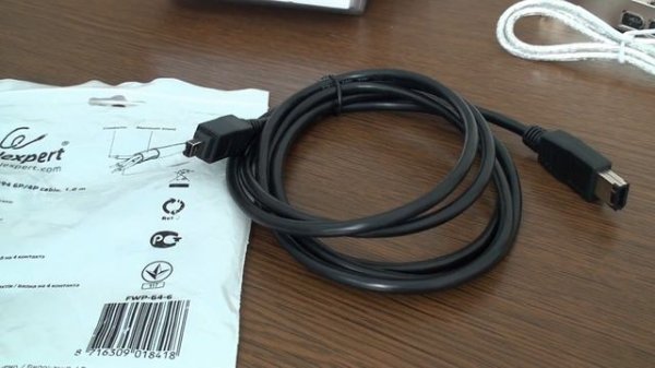 Cablexpert 1394 Cable IEEE1394 1,8m 6/4pin (Firewire)