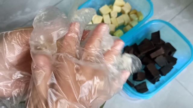 BOLA BOLA PISANG COKLAT KEJU LUMER DI DALAM KRISPI DI LUAR | CHOCOLATE CHEESE BANANA BALLS