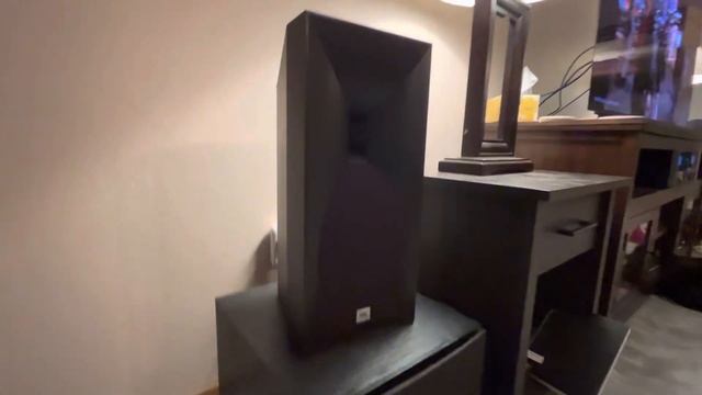 JBL Studio 530 Review