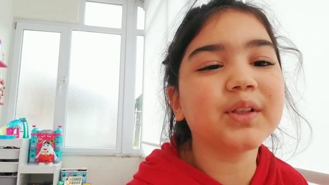 MiRa 23 Nisan Çocuk Bayramı için Şiirler, İstiklal Marşı ve Andımızı Okuyor смотреть онлайн