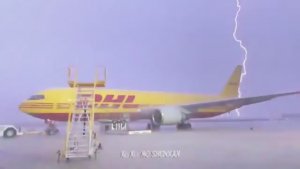 Ужасные авиакатастрофы снятые на камеру..