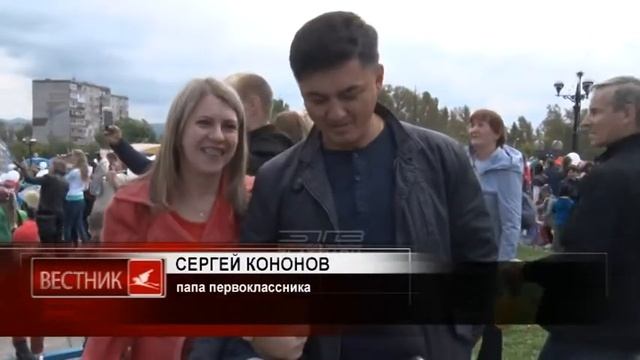 В 5-й раз первоклашки прошли стройным парадом смотреть онлайн