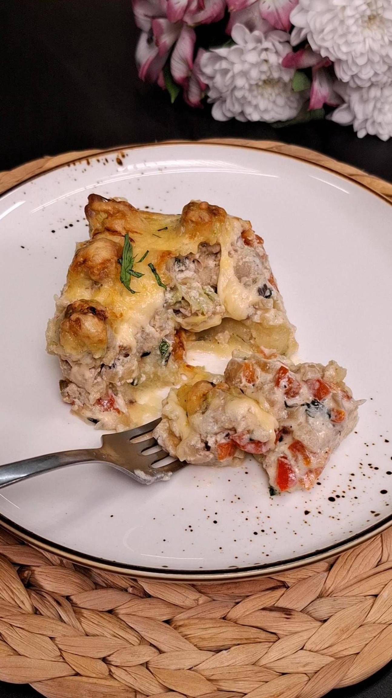 Картофельная запеканка с сюрпризом внутри! смотреть онлайн