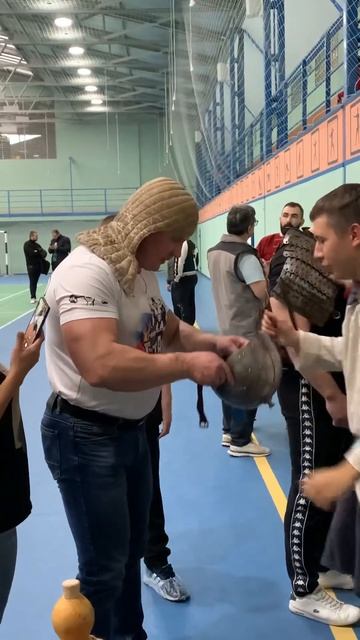 Нам нужны такие богатыри! #medievalhistory #брянск #выступление #историческаяреконструкция смотреть онлайн