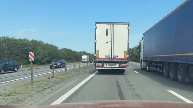 По Трассе М4 Дон из Ростова в Каменск смотреть онлайн