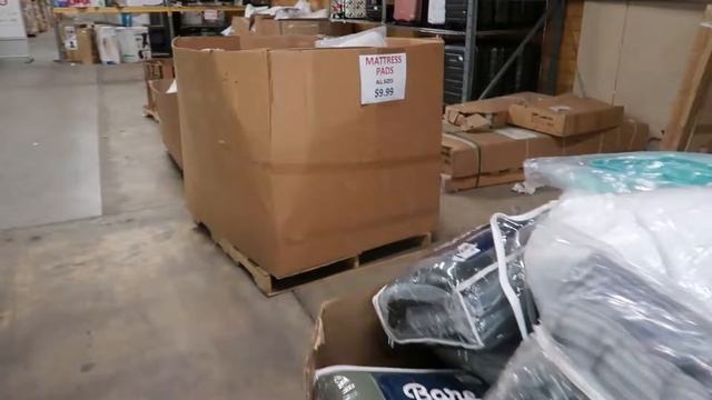 Shopping For Deals At Dock 1 Bargains | One Of Our Favorite Pallet Places смотреть онлайн
