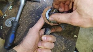 Ниссан Террано 3 2.0 ( Рено Дастер) замена задних салйлентблоков