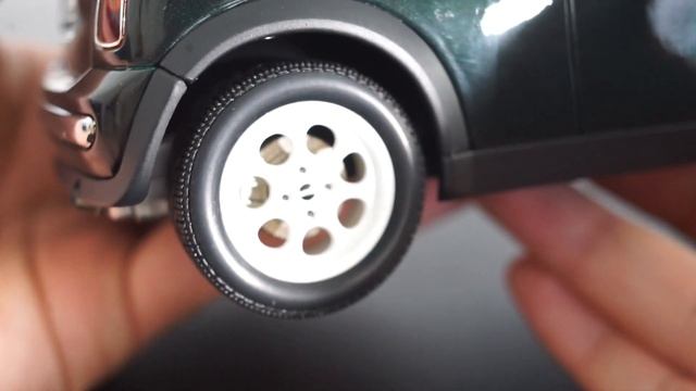 Review Of Autoart Diecast Mini Cooper 1/18