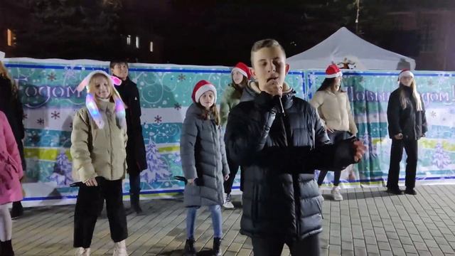 Звонкие голоса - Новогодние игрушки (17.12.2021) смотреть онлайн
