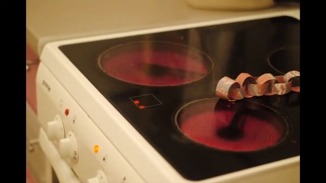 фотофильм "Ненасытная змея" смотреть онлайн