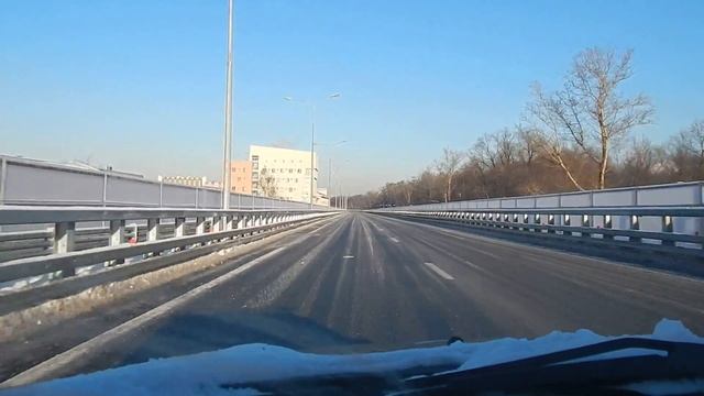 Поездка по эстакаде восьмого съезда .