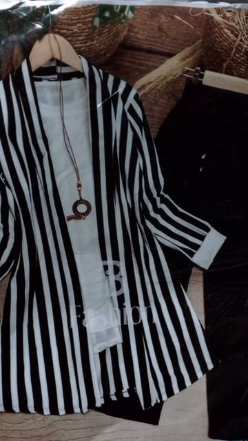 3 PCs Zebra Print Coat                                   Price: 1750/=