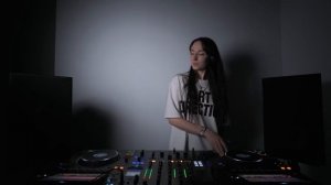 Kristen Kroft  - KroftCast  #06 Home Session [Melodic Techno   Indie Dance Dj Mix 2025] 4k