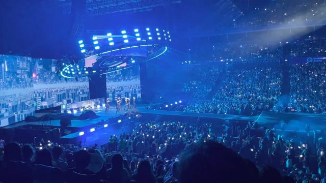 “ Maniac “ Stray Kids Maniac Tour - Sydney Day 1 - 230221 смотреть онлайн