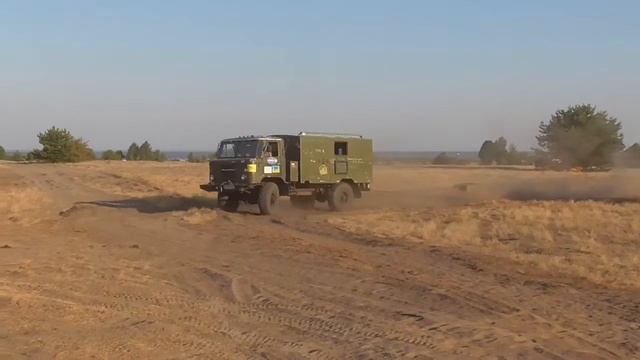 ГАЗ-66 "Шишига" vs бетонный блок 700 кг. смотреть онлайн